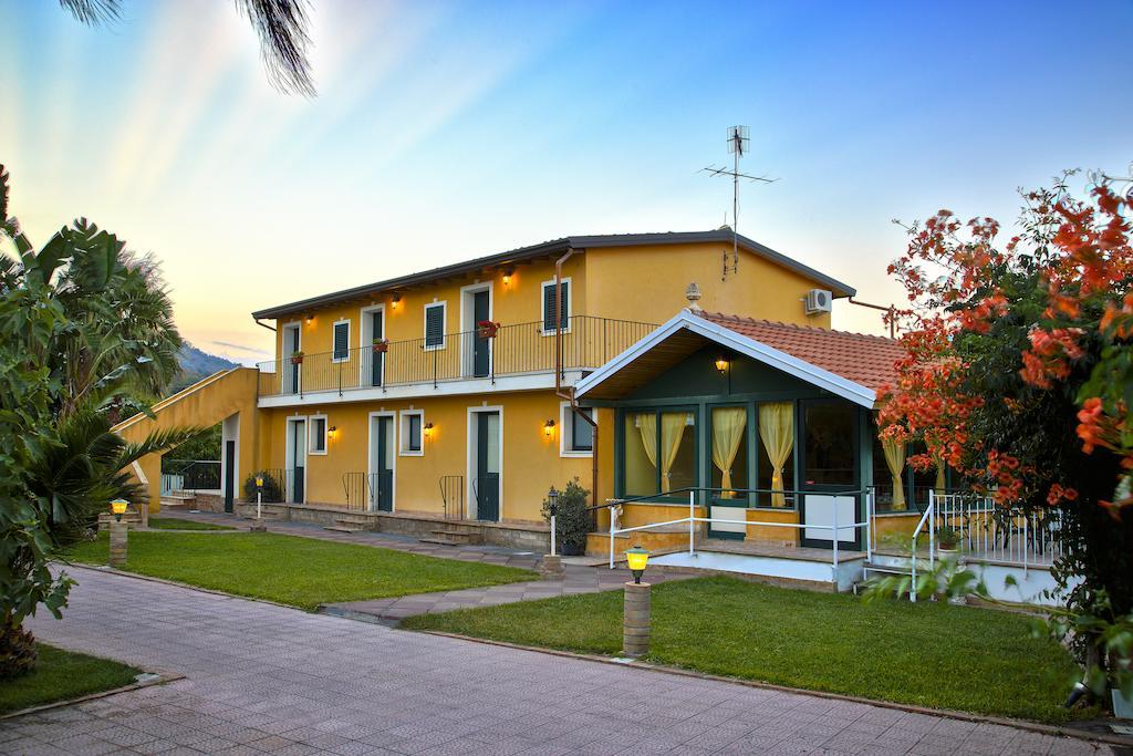 Casa Vacanze Alcantara 가기 외부 사진